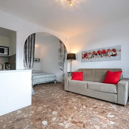 Апартаменты 5 Papon - Dernier Etage - Terrasse A Ciel Ouvert - Garibaldi Ницца